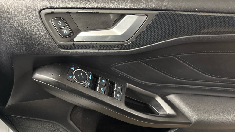 Ford Focus 1.5 EcoBlue 120 ST-Line X 5dr Auto Diesel Estate